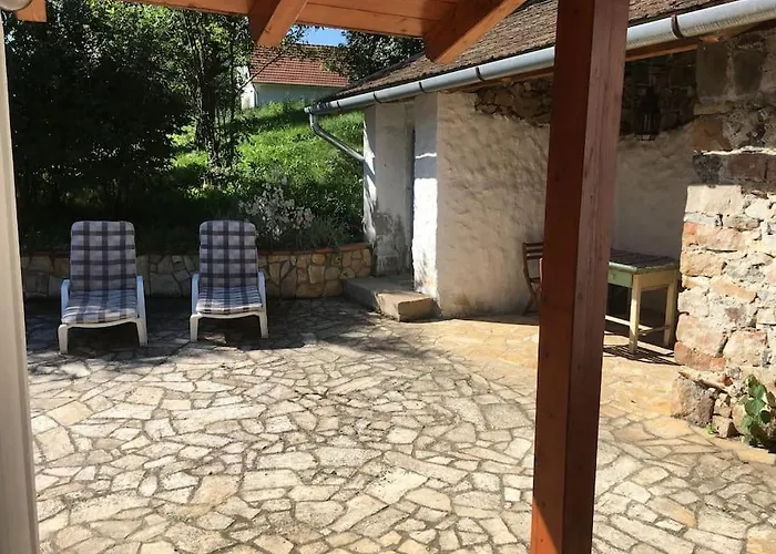 Erdoszeli Nyaralohaz 別荘 Mindszentkálla